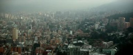 Кадр з фільму 22 милі