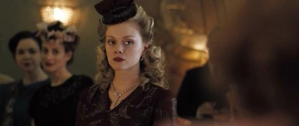 Кадр з фільму Міс Петтігрю