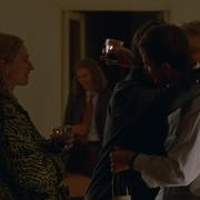 Кадр з фільму Мене від себе верне