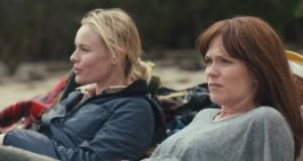 Кадр з фільму Острів смерті