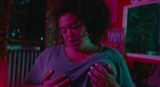 Кадр з фільму Круті дівчата