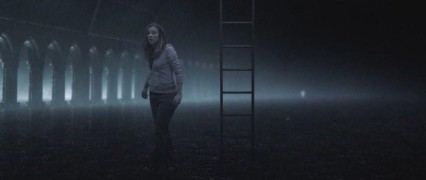 Кадр з фільму Крики, що стихають