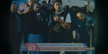 Кадр з фільму Вони клонували Тайрона