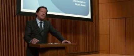 Кадр з фільму Зменшення