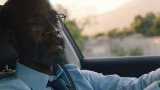 Кадр з фільму Не зазирай глибше