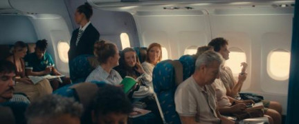 Кадр з фільму Манго