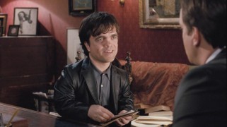 Кадр з фільму Смерть на похороні