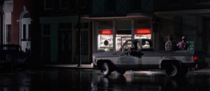 Кадр з фільму Впритул