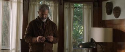 Кадр з фільму Золото острова Ґардіан