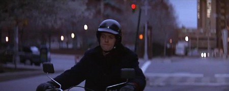 Кадр з фільму Крайні заходи