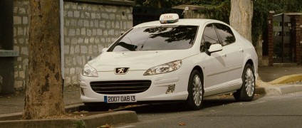 Кадр з фільму Таксі 4