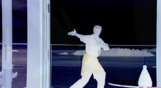 Кадр з фільму Мистецтво війни. Зрада