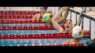 Кадр з фільму Плавчині