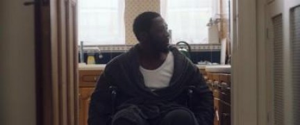 Кадр з фільму Сумна історія