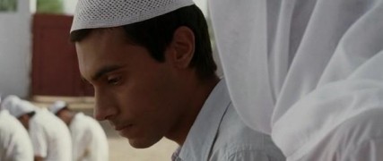 Кадр з фільму Сиріана