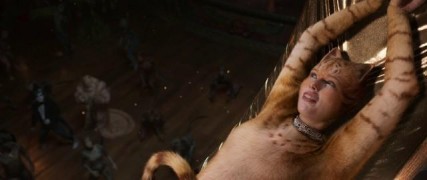 Кадр з фільму Кішки