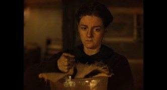 Кадр з фільму Серйозна людина