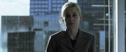 Кадр з фільму Чинник страху, або Лорі перемагає страх перед ескалатором