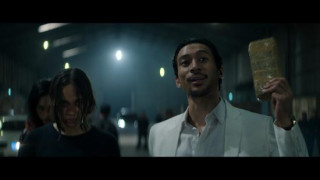 Кадр з фільму Відступна тінь