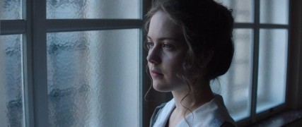 Кадр з фільму Гори й каміння