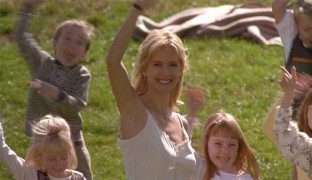 Кадр з фільму Дурман кохання