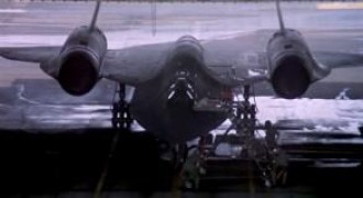 Кадр з фільму Тривожні небеса