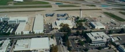 Кадр з фільму 22 милі