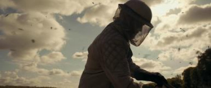 Кадр з фільму Бджоляр