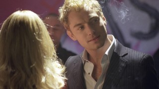 Кадр з фільму Красунчик Алфі, або Чого хочуть чоловіки