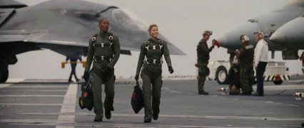 Кадр з фільму Стелс