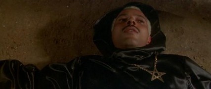 Кадр з фільму Дев'ята брама