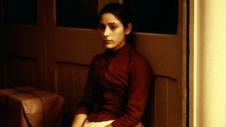 Кадр з фільму Естер Кан