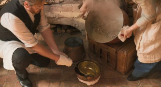 Кадр з фільму Смак пристрасті