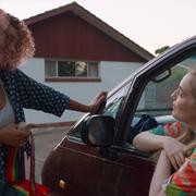 Кадр з фільму Слабачка