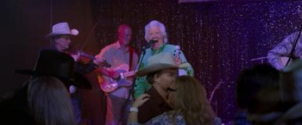 Кадр з фільму За слідом хакера