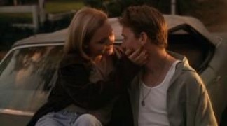 Кадр з фільму Протилежність сексу