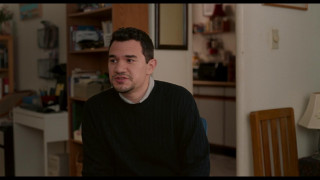 Кадр з фільму Його три доньки