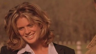 Кадр з фільму Людина-личинка