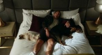 Кадр з фільму Поліцейський пес