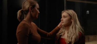 Кадр з фільму Після падіння