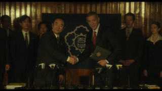 Кадр з фільму Дефолт