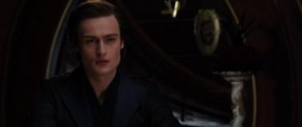 Кадр з фільму Піднесення Юпітер