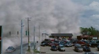 Кадр з фільму Імла