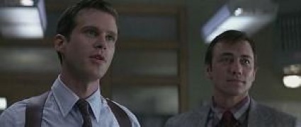 Кадр з фільму Цілуючи дівчат