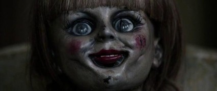 Кадр з фільму Анабель