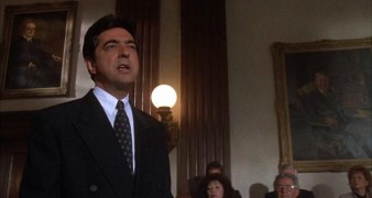 Кадр з фільму Тіло як доказ