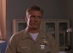 Кадр з фільму Універсальний агент