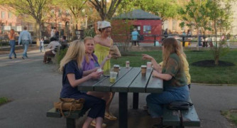 Кадр з фільму Типу вагітна