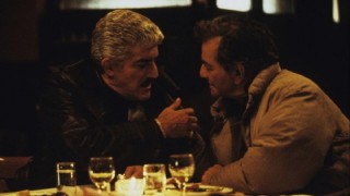 Кадр з фільму Королі грошей