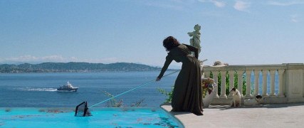 Кадр з фільму Маскарад